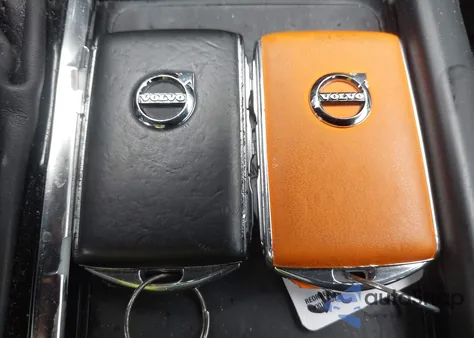 2021 Volvo Xc90 T6 Inscription 7 Passenger из США, поврежденный, VIN YV4A22PL7M1672774